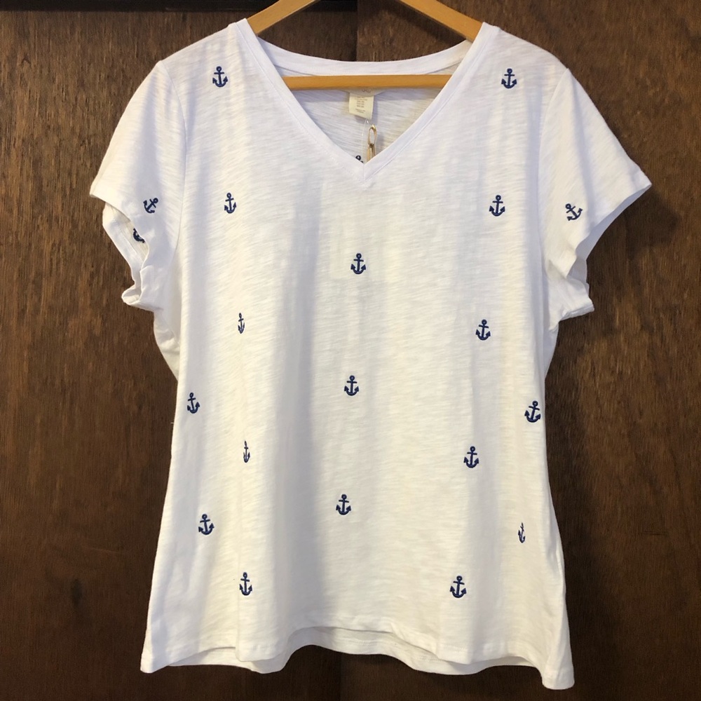 Cynthia Rowley 100% Cotton White with Blue Anchors V-Neck Tee